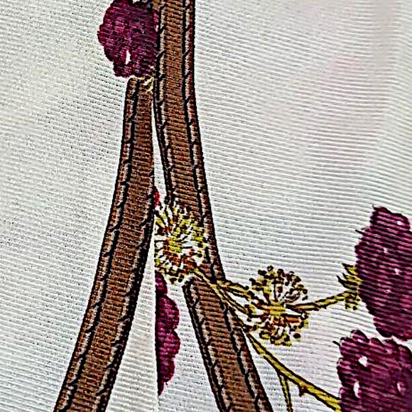 Authentic Gucci Rare Oversized Silk Equestrian GG Mushroom Scarf - Picture 3 of 9